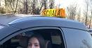 Fiica Roxanei <span style='background:#EDF514'>CIUHULESCU</span> si-a luat permisul de conducere la 16 ani! 