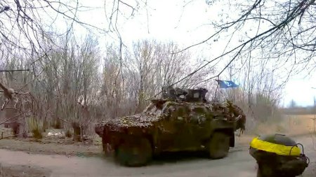 Combatantii romani care lupta pentru Ucraina au patruns in Rusia: Le-am servit propria reteta a pamantului parjolit | VIDEO