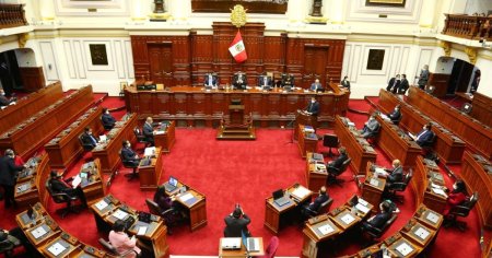 Peru revine la un sistem legislativ <span style='background:#EDF514'>BICA</span>meral dupa trei decenii