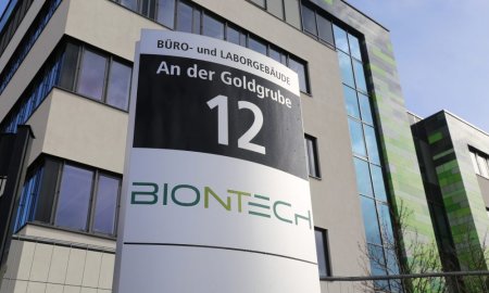 BioNTech spera sa lanseze un prim medicament anticancer in 2026