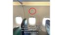 Secretul din spatele <span style='background:#EDF514'>TRIUNGHI</span>urilor negre din avioane, dezvaluit de o insotitoare de zbor. Ce recomanda pasagerilor
