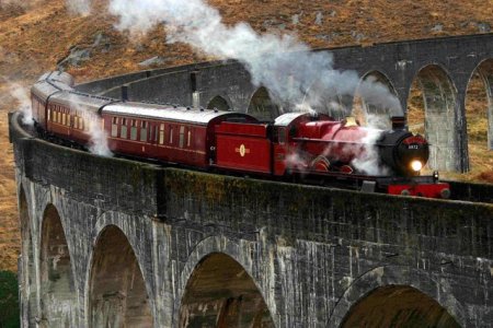 Circulatia trenului cu aburi folosit in seria Harry Potter a fost suspendata din motive de siguranta