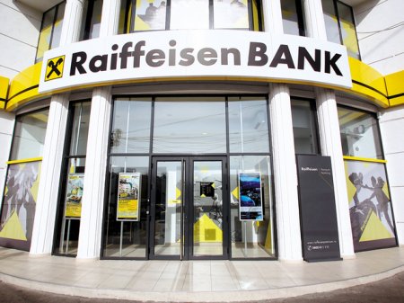 Soc in lumea bancilor. Gigantul Raiffeisen sangereaza. Reuters: Actiunile au fost lovite in plin, scazand cu pana la 15,4%