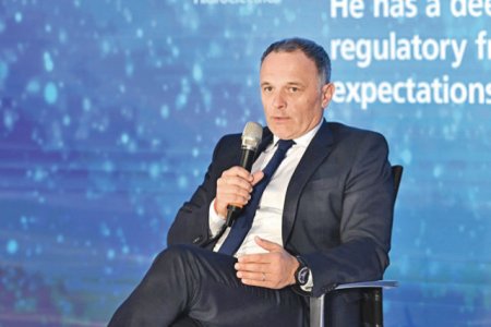 Best of ZF Capital Markets Summit, 3rd edition. Karoly Borbely, seful Hidroelectrica: Ar fi normal ca statul sa mai faca un pas spre piata de capital si sa vanda o transa din detinere. Pastram neschimbata politica de dividende, cu distribuirea a 90% din profit catre actionari