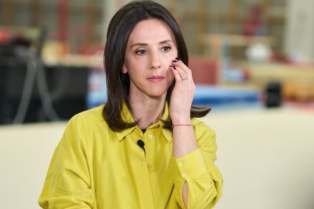 Andreea Raducan, cu ochii in lacrimi in timpul interviului pentru GSP: Tata a fost <span style='background:#EDF514'>STALP</span>ul si omul pe care ma bazam in momentele dificile