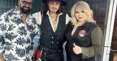 Johnny Depp, cadou impresionant pentru Ionita de la Clejani: A venit la intalnirea cu noi...