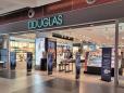 Actiunile Douglas, firma de produse de infrumusetare cu peste 40 de magazine deschise in Romania, au scazut cu 9% in urma unui IPO dezamagitor la Frankfurt