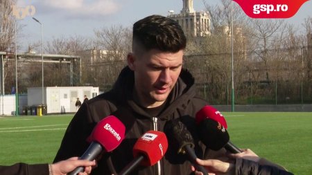 Capitanul Rapidului, Cristian Sapunaru prezent la meciul demonstrativ intre echipa SOS Satele Copiilor si Scolii de Fotbal Rapid: Cred ca ar trebui cu totii sa facem mai mult pentru acesti copii