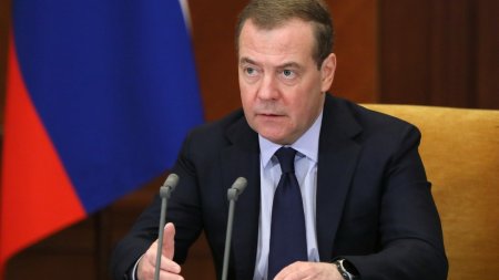 Dmitri Medvedev ameninta liderii ucraineni, dupa atacul din Moscova: Moarte pentru moarte