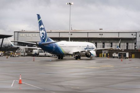 Pasagerii unui avion Alaska Airlines au fost anuntati de FBI ca ar putea sa fie victimele unei infractiuni