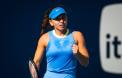 Simona Halep continua disputa de la distanta cu Wozniacki
