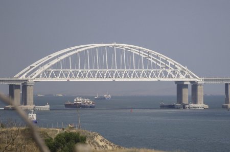 LIVETEXT Razboi in Ucraina, ziua 762 | Rusia nu mai foloseste podul Crimeei pentru transportul de arme pe front din cauza loviturilor repetate, spune Kievul