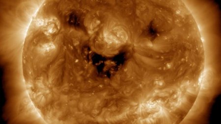 Furtuna geomagnetica a lovit <span style='background:#EDF514'>TERRA</span>. Andrei Sonka: "A fost cea mai intensa din 2017"