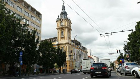Miros insuportabil in mai multe cartiere din Cluj. Ce s-a <span style='background:#EDF514'>DESCOPERIT</span> dupa cateva ore