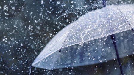 HARTA | Cod galben de ploi si vant puternic in cea mai mare parte a tarii, pana vineri seara. Cum va fi vremea in <span style='background:#EDF514'>CAPITALA</span>