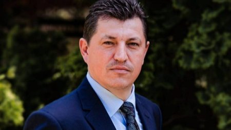 Cosmin Tabara, demis de la PNL Timisoara si inlocuit de Cristian Busoi, europarlamentarul <span style='background:#EDF514'>VETERAN</span>