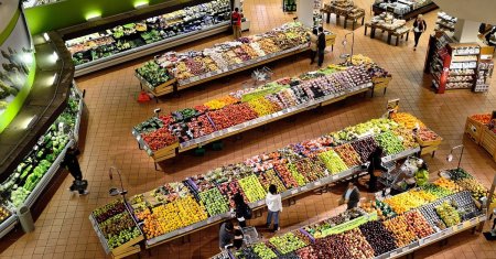 Preturi ireal de mici intr-un cunoscut supermarket din Elvetia. O romanca a filmat produsele si a facut o comparatie cu cele din magazinele din Romania