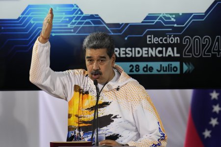 „E rasist, colonialist si atata la razboi”. Nicolas Maduro lanseaza un atac <span style='background:#EDF514'>VERBA</span>l dur la adresa unuia dintre cei mai importanti lideri europeni