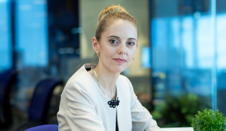 <span style='background:#EDF514'>ATRADIUS</span> o numeste pe Alexandra Mehedintu la conducerea sucursalei din Romania