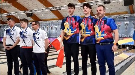 Aur pentru Romania la <span style='background:#EDF514'>CAMPIONAT</span>ul European de bowling juniori | Mihai Dragnia si Balazs-Becsi Mate ii fac mandri pe romani