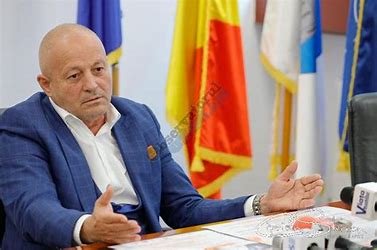 Presedintele Consiliului Judetean Buzau vaneaza un loc de deputat, dupa ce PSD l-a inlocuit cu Romascanu
