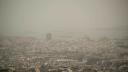 Nori grosi de praf si nisip din Sahara fac irespirabil aerul din Atena. <span style='background:#EDF514'>GRECII</span> se confrunta cu temperaturi de 32°C