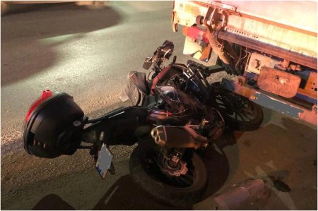 <span style='background:#EDF514'>ACCIDEN</span>t mortal in Bragadiru. Un pieton a fost spulberat de un motociclist. Traficul a fost blocat
