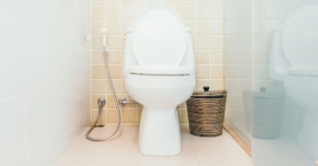 Trucul-minune si extrem de usor care te va ajuta sa ai un vas de toaleta ca nou