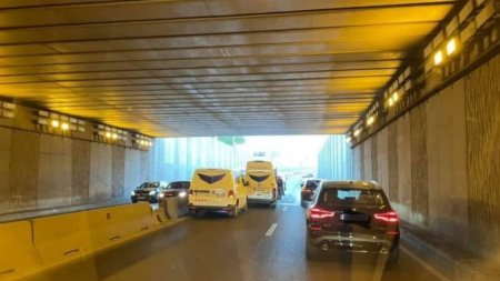 Restrictii de trafic in Pasajul Baneasa! Se vor instala senzori pentru executia statiei de metrou Aeroport Baneasa
