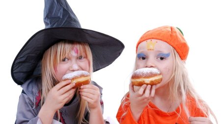 Cum ii explici copilului ca dulciurile sunt nocive pentru sanatate