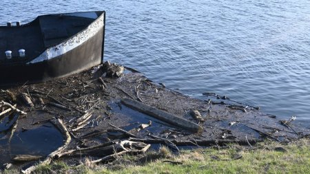 Grav accident pe Dunare: O nava bulgara de croaziera s-a izbit de o ecluza, in Austria. 11 persoane au fost ranite