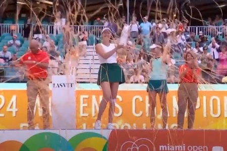 Istorie la Miami Open » Fata locului, aflata in ultimul an in tenis, a ridicat cel mai important trofeu al carierei