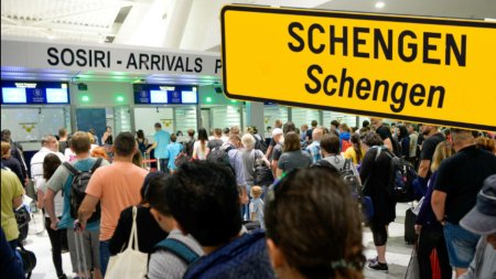 Romania a intrat oficial in Spatiul Schengen aerian si maritim. Pasagerii nu vor mai trece prin controlul de frontiera