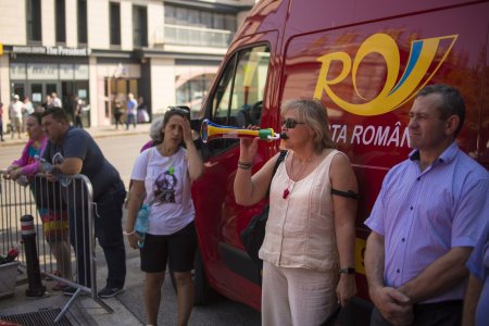 Greva generala la Posta Romana. <span style='background:#EDF514'>SINDICALISTII</span> acuza ca angajati de la Bucuresti au fost trimisi la Cluj sa-i inlocuiasca pe cei care au oprit activitatea