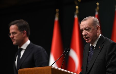 Erdogan, mesaj pentru Mark Rutte in cursa pentru sefia NATO: Turcia va sustine un nou secretar general in functie de nevoile ei