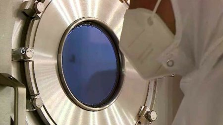 Laserul de la <span style='background:#EDF514'>MAGURELE</span>, cu 10% din puterea Soarelui, va fi comprimat la cativa microni cu ajutorul unei oglinzi de 1 milion Euro