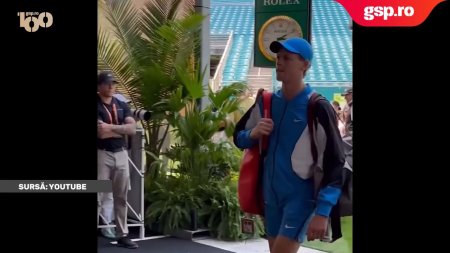 Reactia lui Sinner cand cantareata <span style='background:#EDF514'>LAURA PAUSINI</span> a vrut sa-l sarute dupa ce a castigat Miami Open 2024