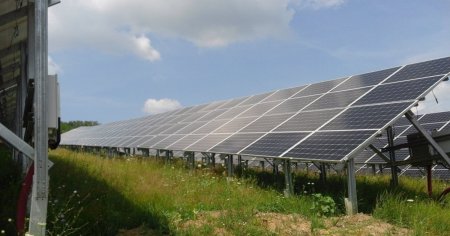 CE investigheaza un contract de proiectare, construire si exploatare a unui parc fotovoltaic din Romania