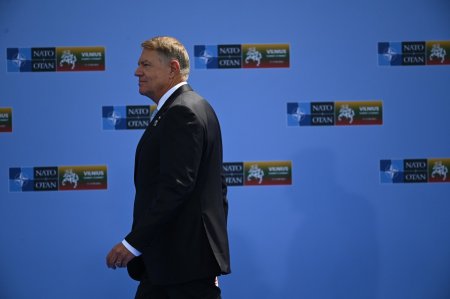 Candidatura lui Klaus Iohannis la sefia NATO, analizata de Financial Times si The Wall Street Journal. 