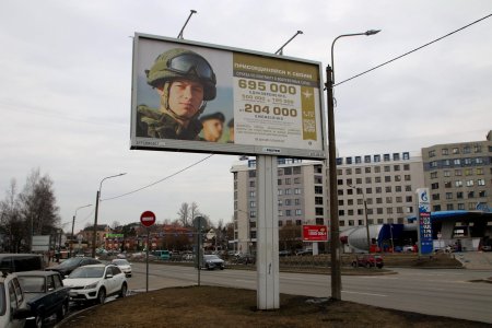 Armata rusa sustine ca a inrolat 100.000 de soldati pe baza de contract in 2024 si ca noii recruti vor „sa ii razbune pe cei ucisi” in atacul de Moscova
