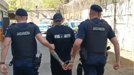 Agresorul elevului injunghiat in fata <span style='background:#EDF514'>LICEUL</span>ui Iuliu Maniu din Bucuresti a fost prins de politisti
