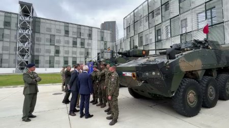 De ziua NATO, militarii au deschis portile noului <span style='background:#EDF514'>COMANDAMENT</span> al Corpului Multinational de Sud-est, la Sibiu