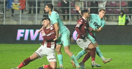 Rapid-CFR Cluj, derby cu probleme in lupta pentru ultimul loc de cupe europene