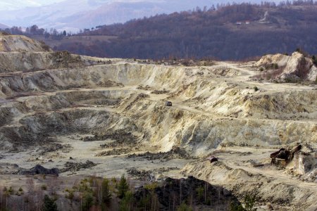 ANAF a pus sechestru pe actiunile Gabriel Re<span style='background:#EDF514'>SOURCES</span> la Rosia Montana Gold Corporation