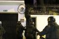 Mexicul rupe relatiile diplomatice cu Ecuadorul dupa un raid al politiei la ambasada sa din Quito