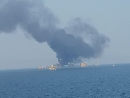 Incendiu urias pe o platforma marina din Golful Mexic