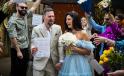 Vlad Gherman si Oana Mosneagu s-au casatorit. Imagini de la <span style='background:#EDF514'>CUNUNIA</span> civila: 