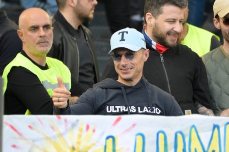 <span style='background:#EDF514'>RADU STEFAN</span> a purtat un hanorac cu insemne naziste la derby-ul AS Roma – Lazio