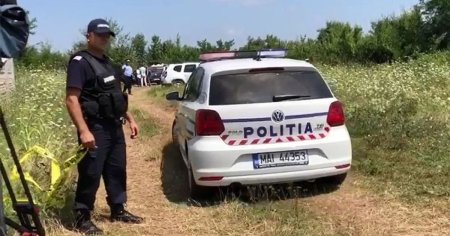 Nou-nascut gasit mort pe un camp din Satu Mare. Mama, o fata de 16 ani, a fost dusa la spital