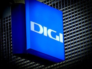 Bursa. Actiunile Digi au crescut puternic dupa ce <span style='background:#EDF514'>FILIALA</span> din Spania a companiei a incheiat un contract de vanzare a unei retele de fibra optica in 12 provincii pentru un pret de pana la 750 milioane de euro. Cumparator este un consortiu din care fac parte Maquarie, fondurile abrdn si Arjun